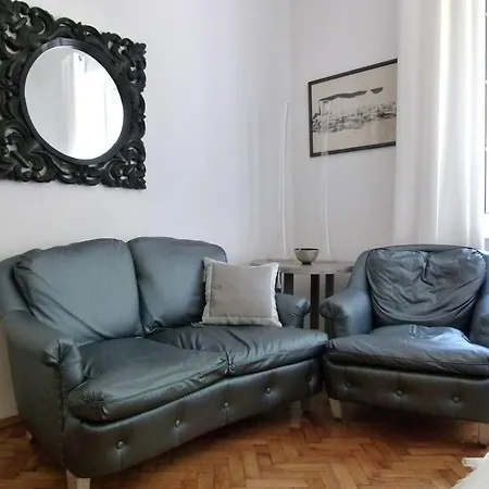 Apartamento Prusa Street 9